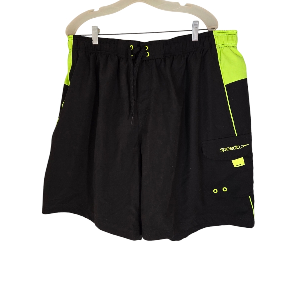 Speedo Men's Black and Green Swim Trunks Board Shorts - Picture 9 of 11